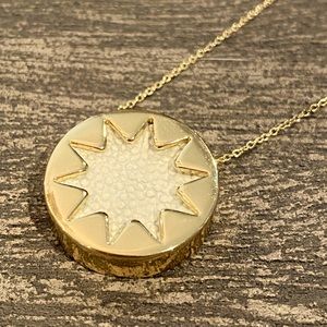 House of Harlow Sunburst pendant necklace